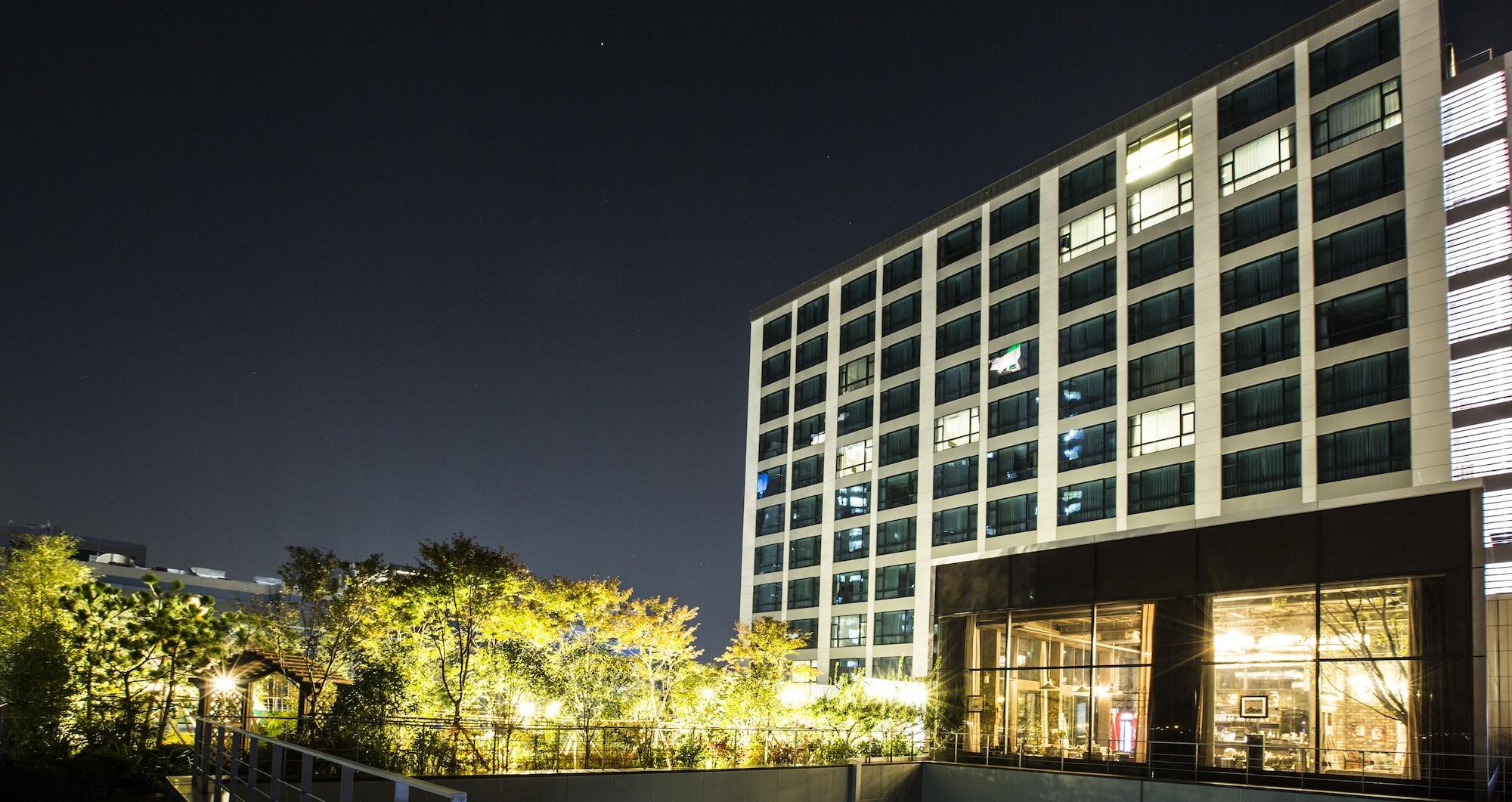 I Square Hotel Gimhae Exterior photo
