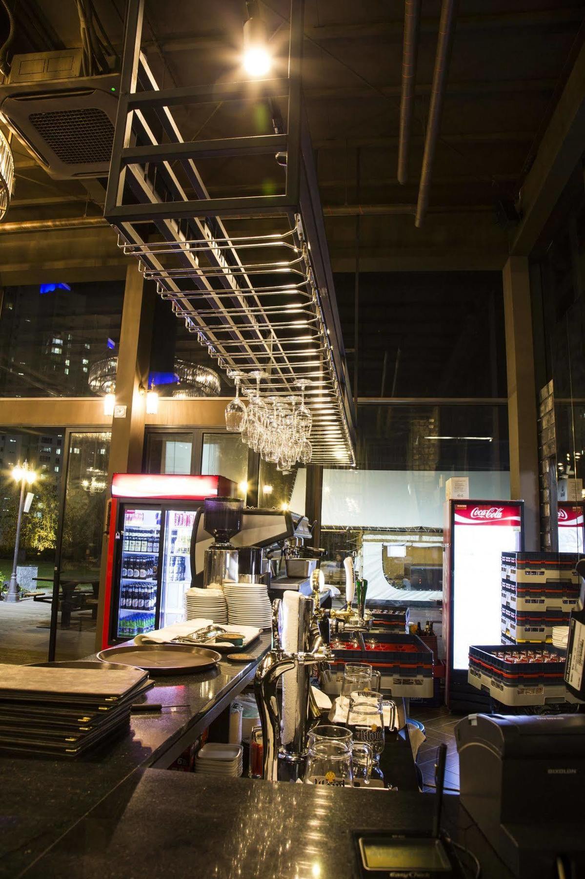 I Square Hotel Gimhae Exterior photo