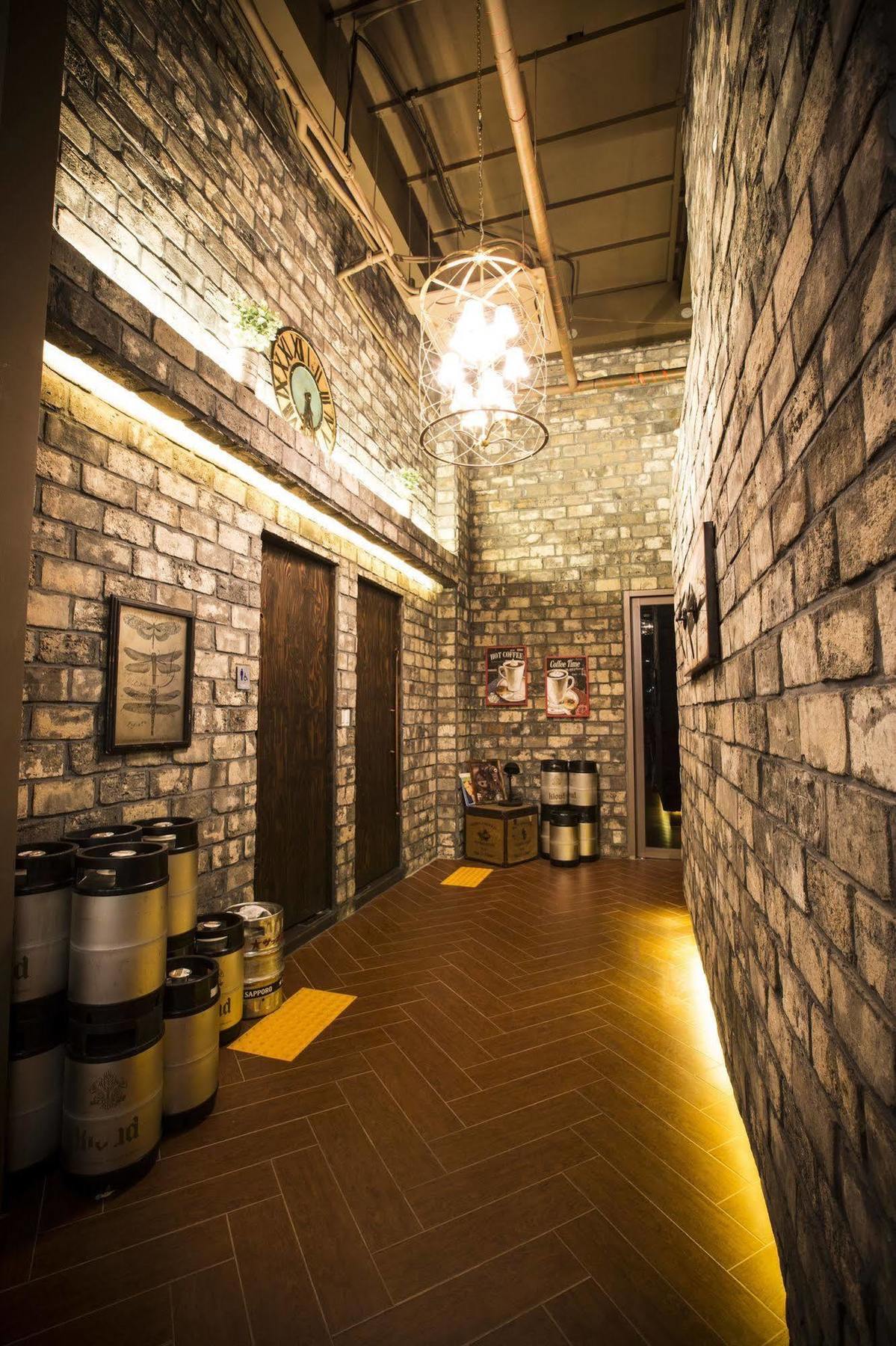 I Square Hotel Gimhae Exterior photo